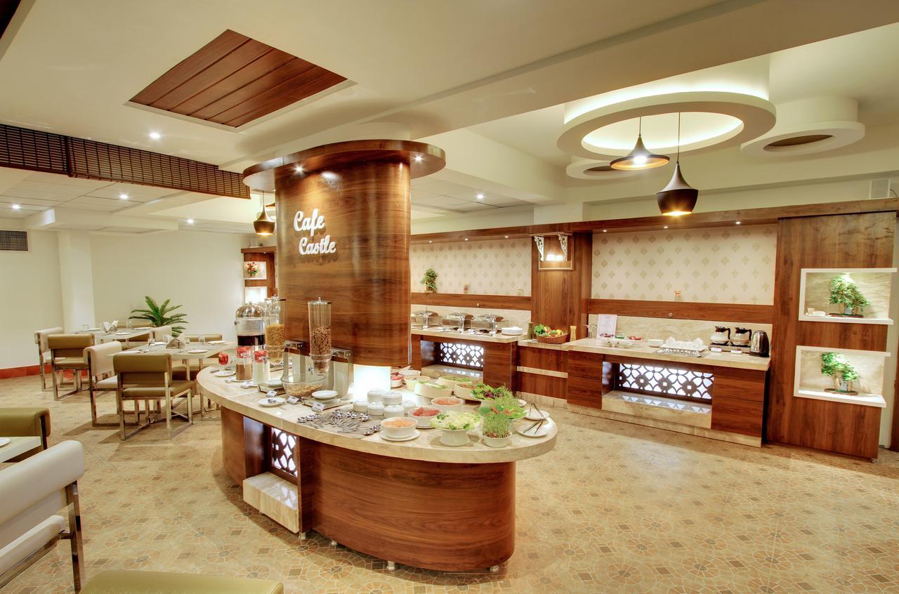 White Castle Boutique Apartment Hotel Бангалор Екстериор снимка